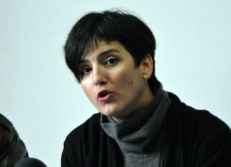 Συνέντευξη της Ηρώς Διώτη στο ypopsifios.gr: Να επιστρέψουν οι ασκούντες πολιτική εξουσία το δημόσιο χρήμα που καταχράστηκαν