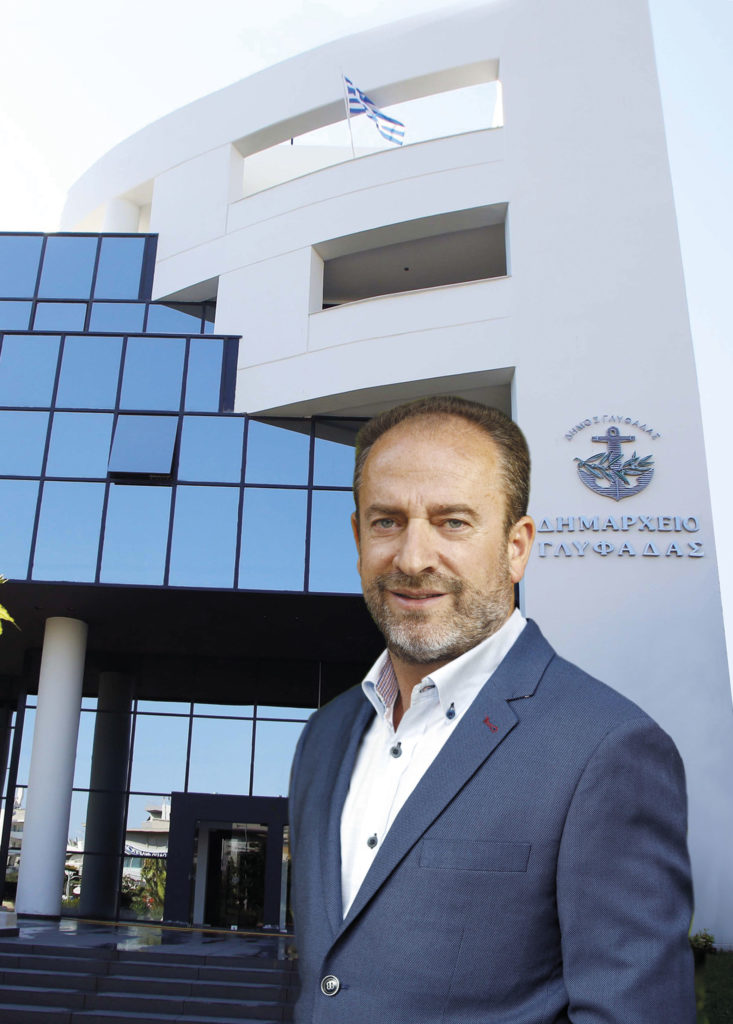 Γεννήθηκε στην Ξάνθη το 1963...