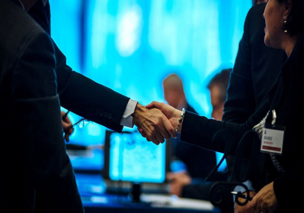 &Alpha;&Sigma;&Epsilon;&Pi;: 150 &nu;έ&epsilon;&sigmaf; &theta;έ&sigma;&epsilon;&iota;&sigmaf; &epsilon;&rho;&gamma;&alpha;&sigma;ί&alpha;&sigmaf; &sigma;&tau;&omicron;&nu; &Epsilon;&Lambda;&Gamma;&Alpha;