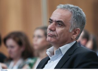 Σκουρλέτης: Η δημοκρατία και η αυτοδιοίκηση υπονομεύονται, η επιχείρηση αντιμεταρρύθμιση τώρα αρχίζει